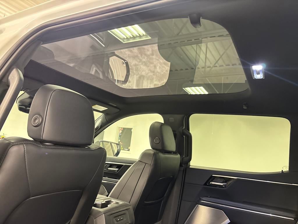 New 2025 GMC Sierra EV Denali image 28