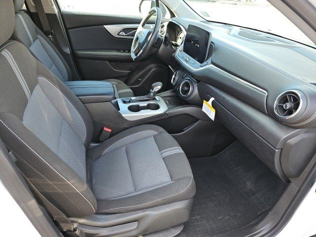 Used 2023 Chevrolet Blazer LT w/ Convenience Package image 11