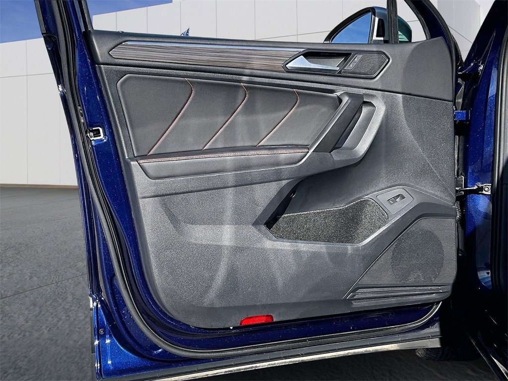 Used 2024 Volkswagen Tiguan Wolfsburg Edition image 19