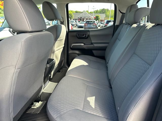 Used 2022 Toyota Tacoma SR5 w/ Technology Package image 12