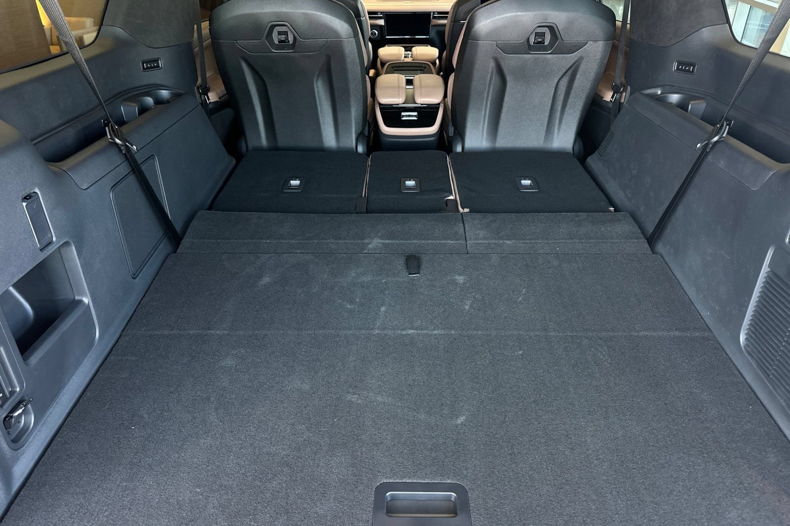 New 2026 Lincoln Navigator L Black Label AWD/4WD image 16