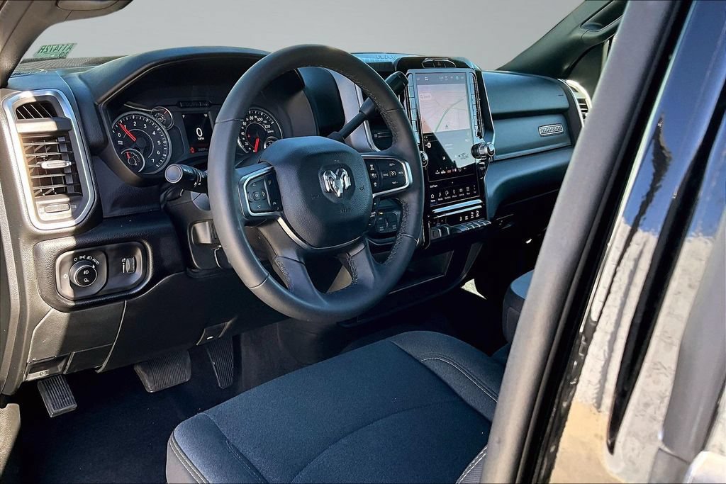 Used 2026 RAM 2500 Big Horn AWD/4WD image 4
