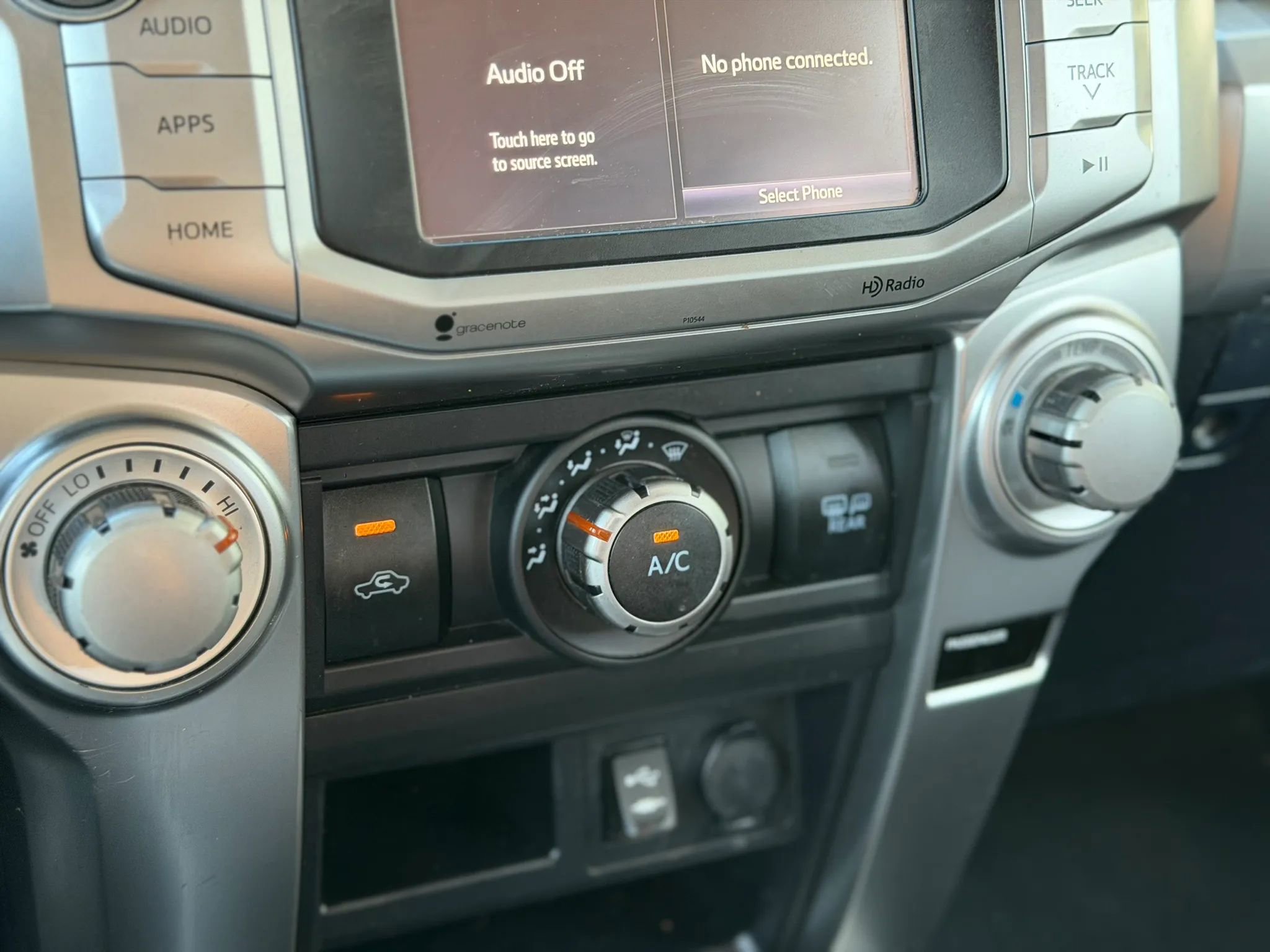 Used 2014 Toyota 4Runner SR5 image 25