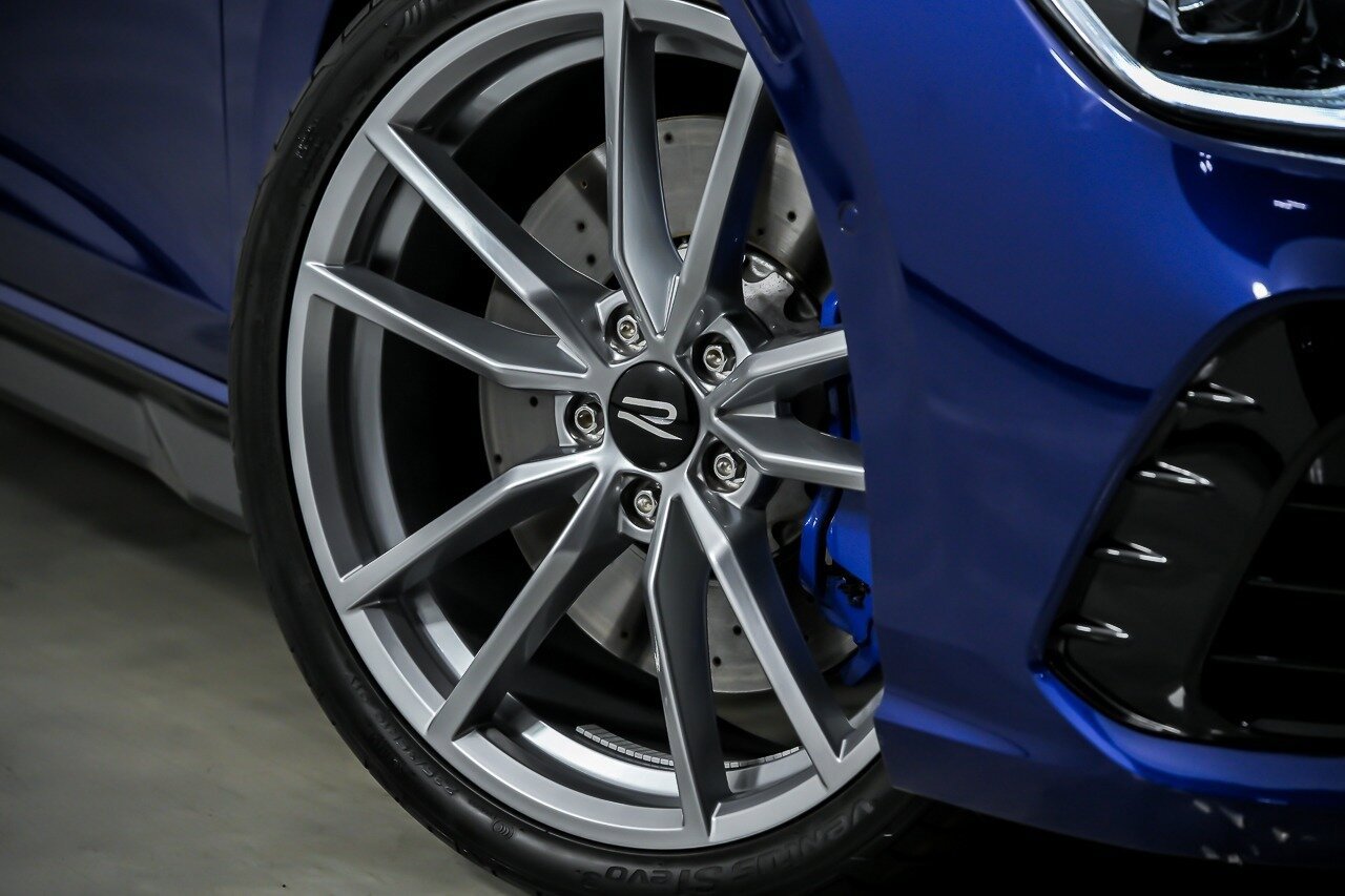 Used 2024 Volkswagen Golf R AWD/4WD image 4