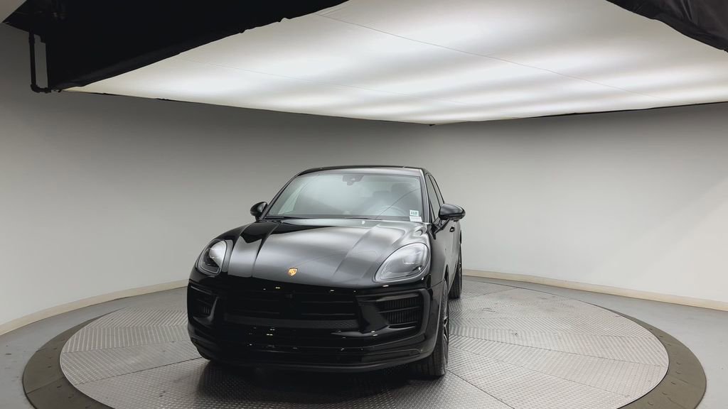 Used 2023 Porsche Macan S image 7