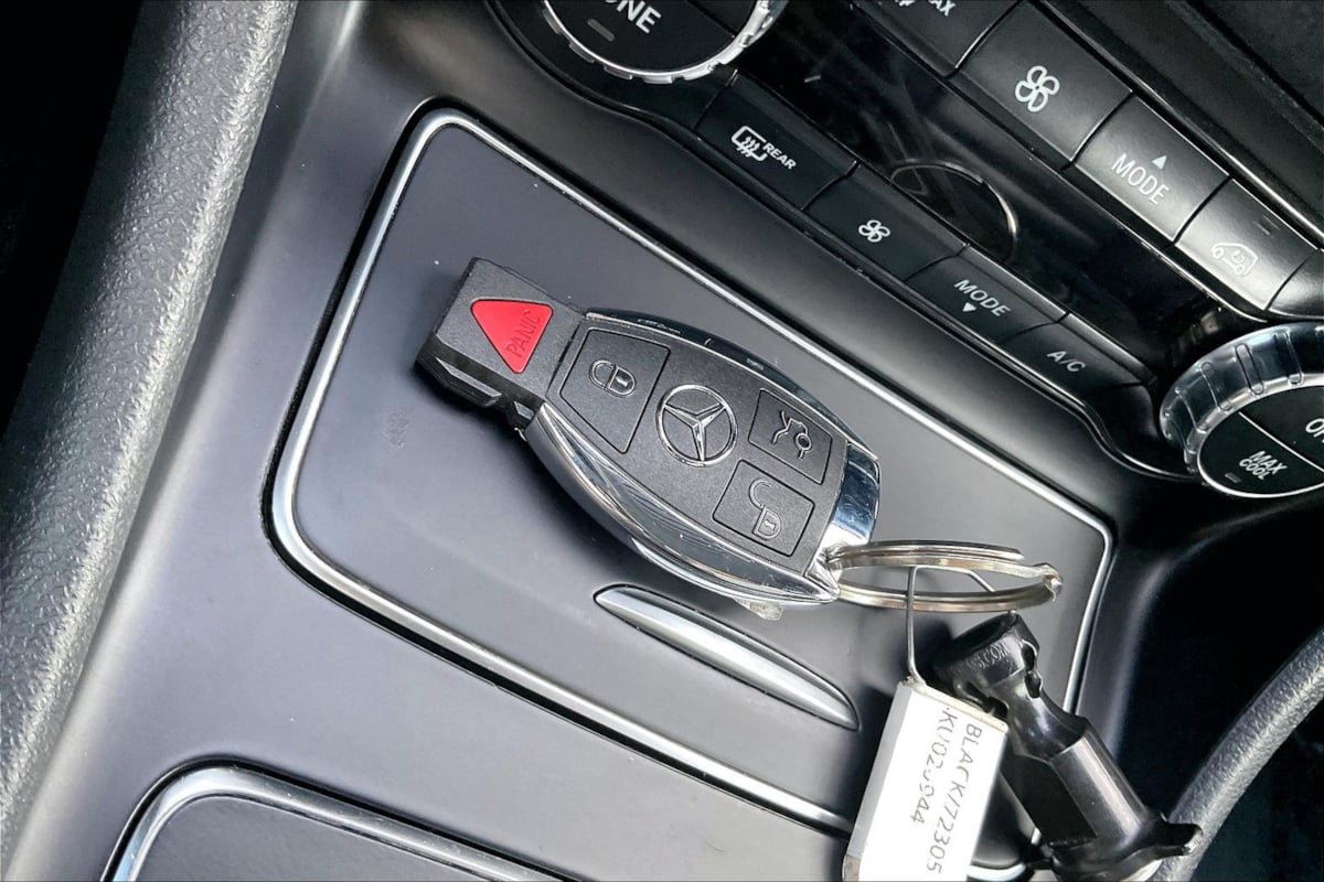 Used 2019 Mercedes-Benz GLA 250 image 11