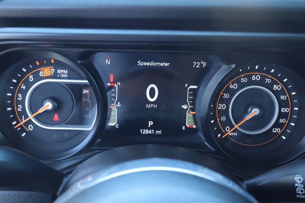 Certified 2026 Jeep Wrangler Unlimited Sahara AWD/4WD image 22