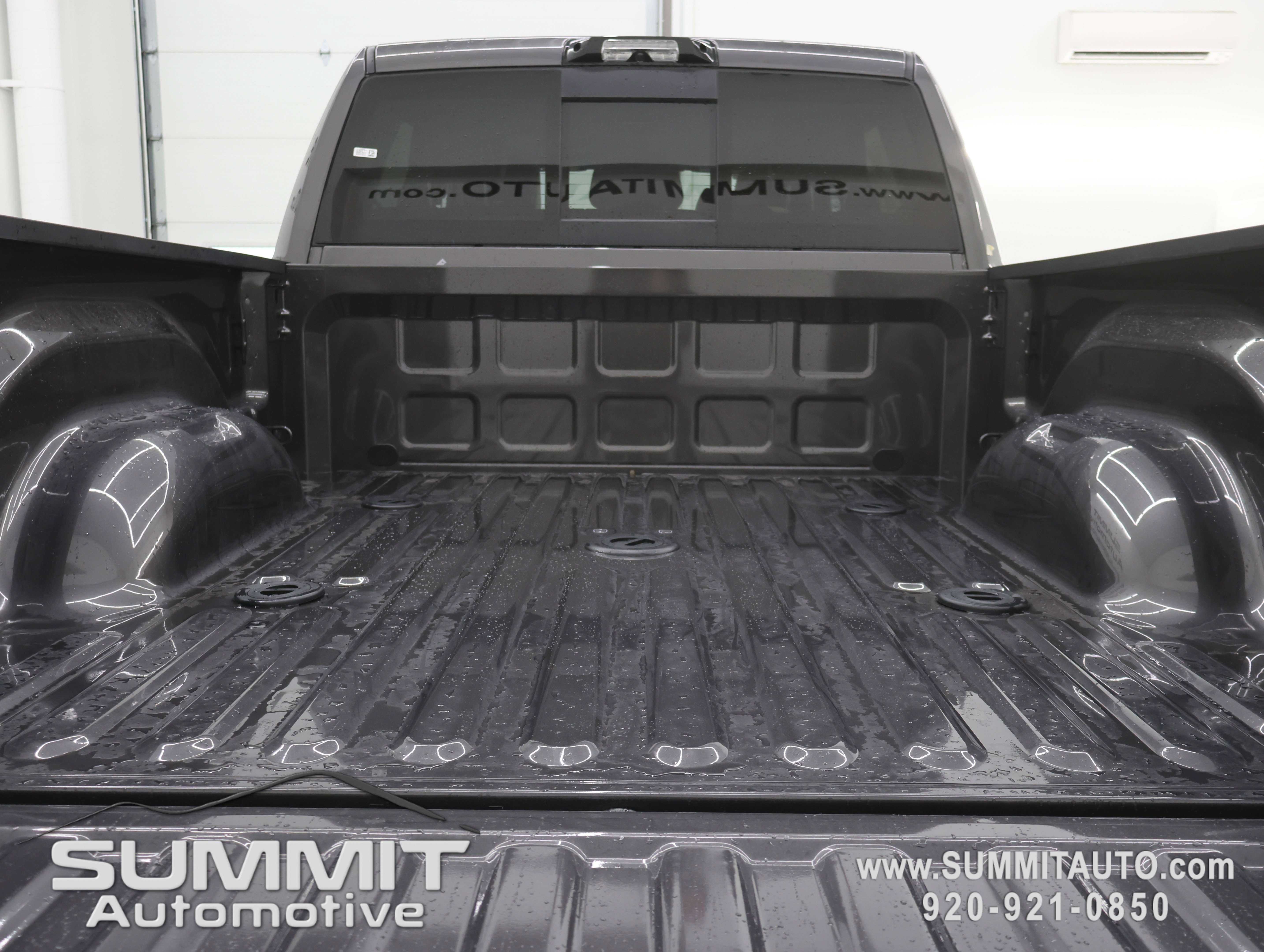 New 2026 RAM 2500 Laramie image 28