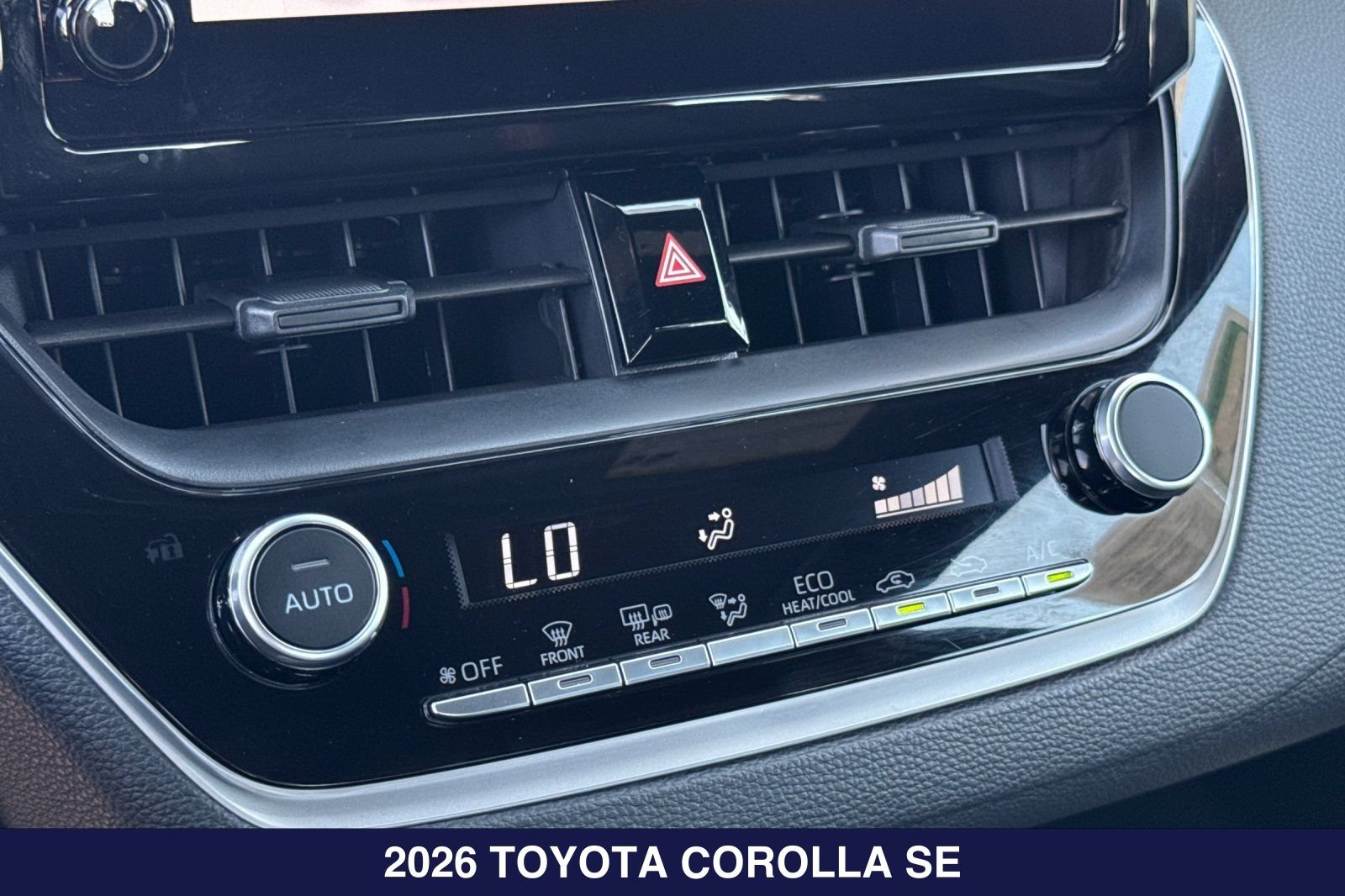 Used 2026 Toyota Corolla SE FWD image 20
