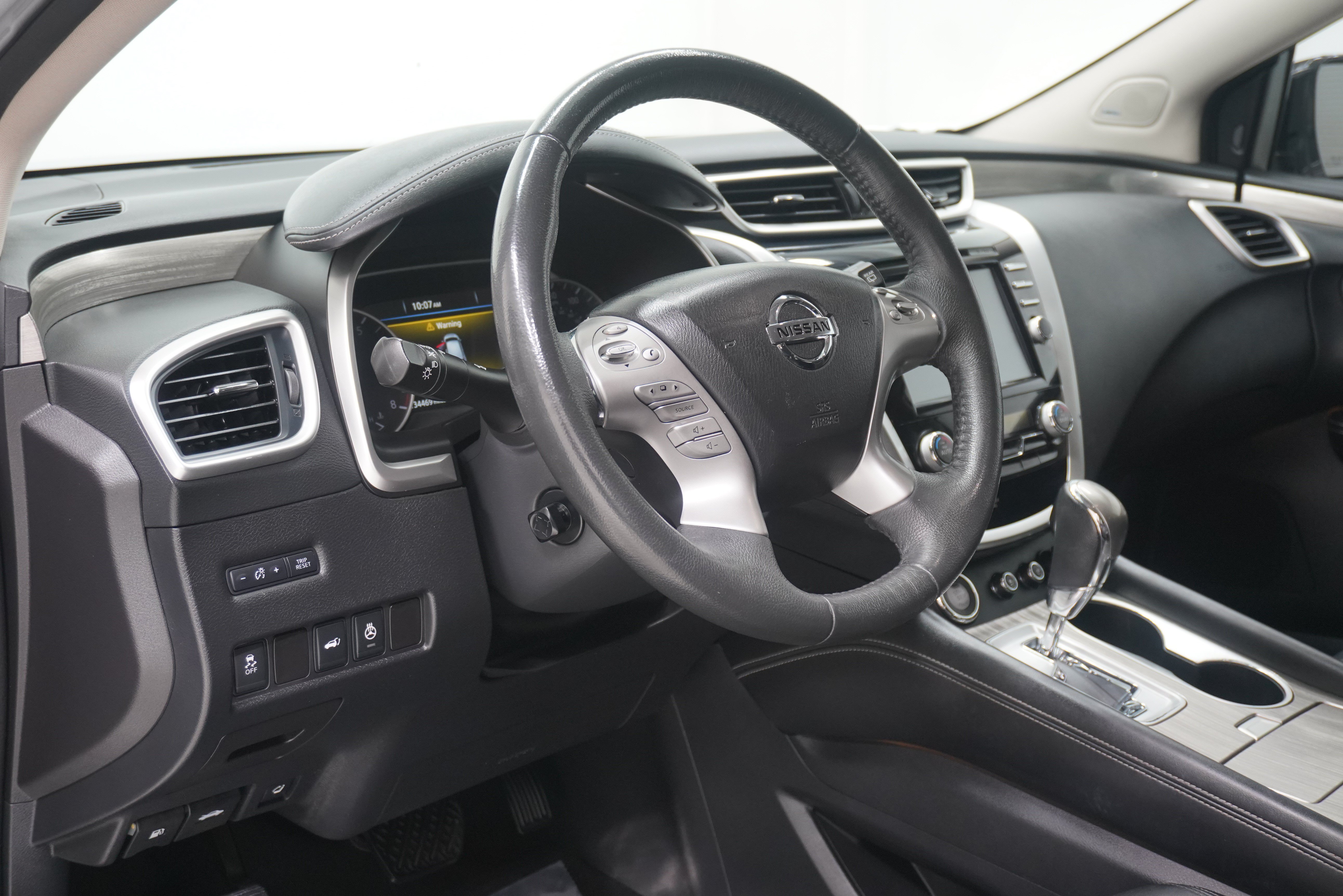 Used 2015 Nissan Murano Platinum FWD image 9