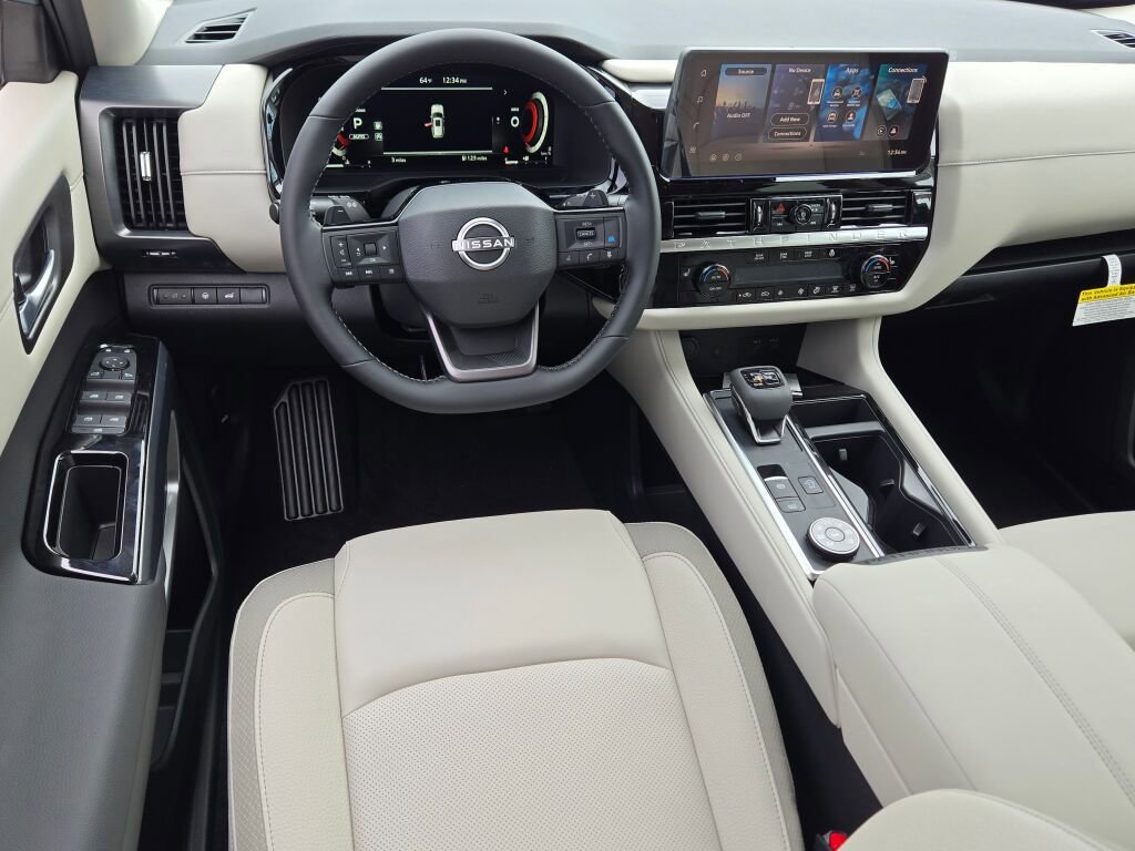 New 2026 Nissan Pathfinder SL AWD/4WD image 16