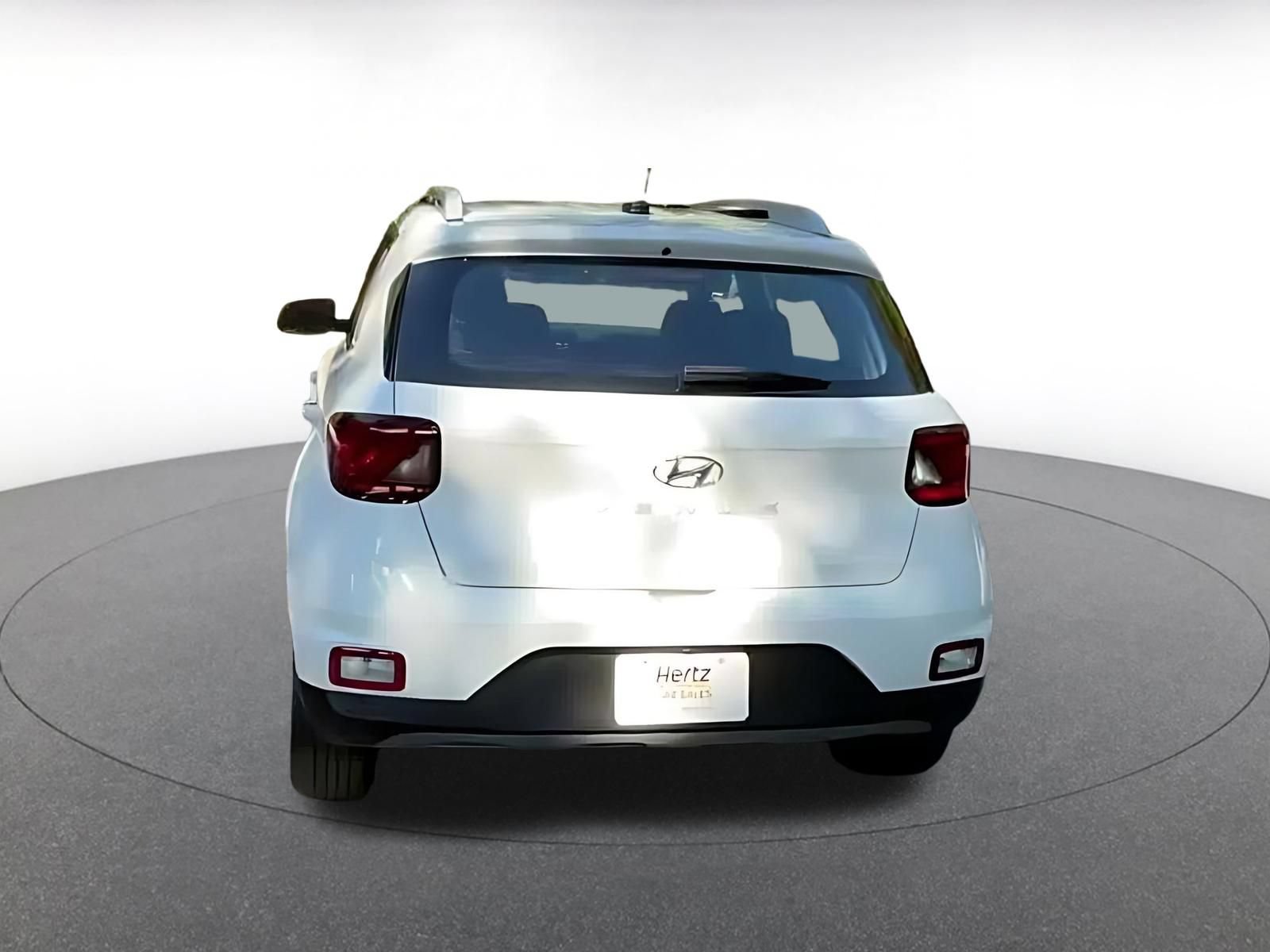 Used 2026 Hyundai Venue SEL FWD image 12