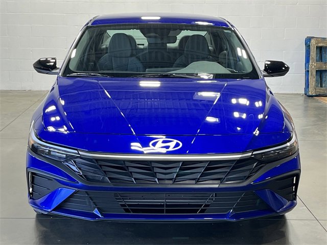 Used 2025 Hyundai Elantra Sport image 8