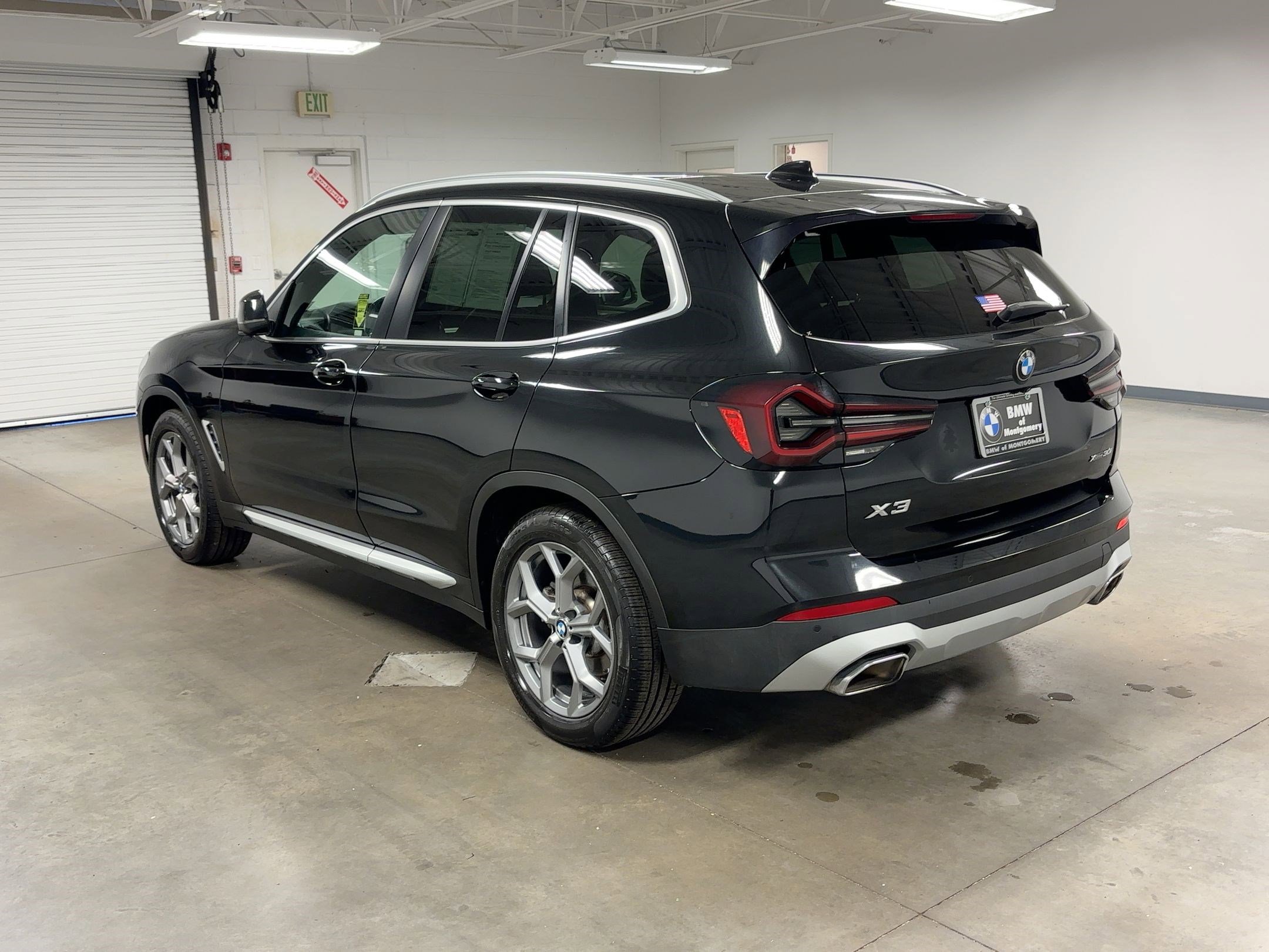 Used 2023 BMW X3 xDrive30i image 2