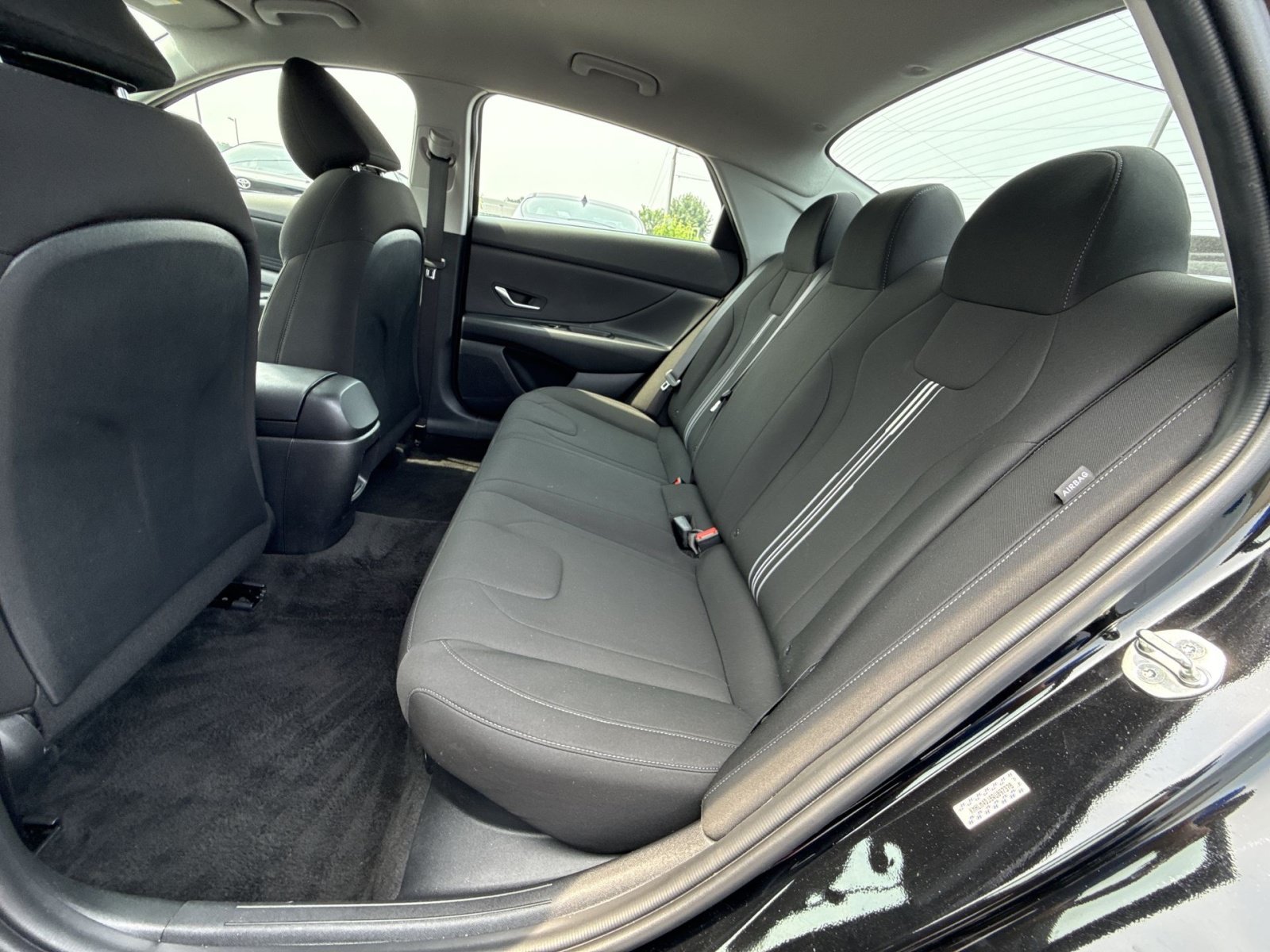 Certified 2024 Hyundai Elantra Blue FWD image 24