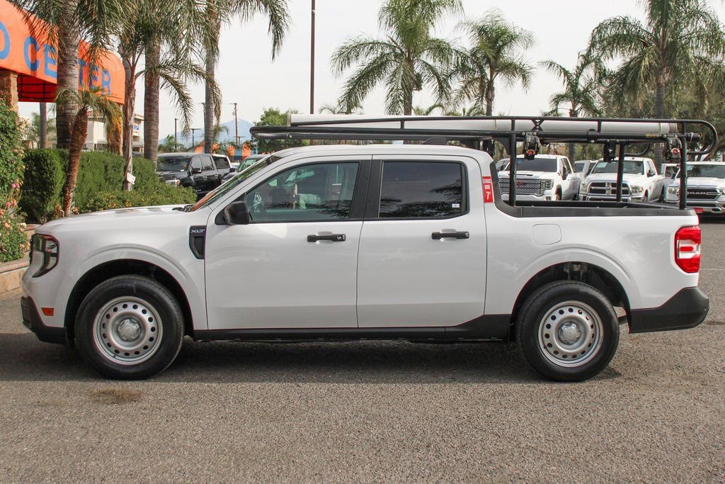 Used 2025 Ford Maverick XLT w/ Equipment Group 302A AWD/4WD image 5
