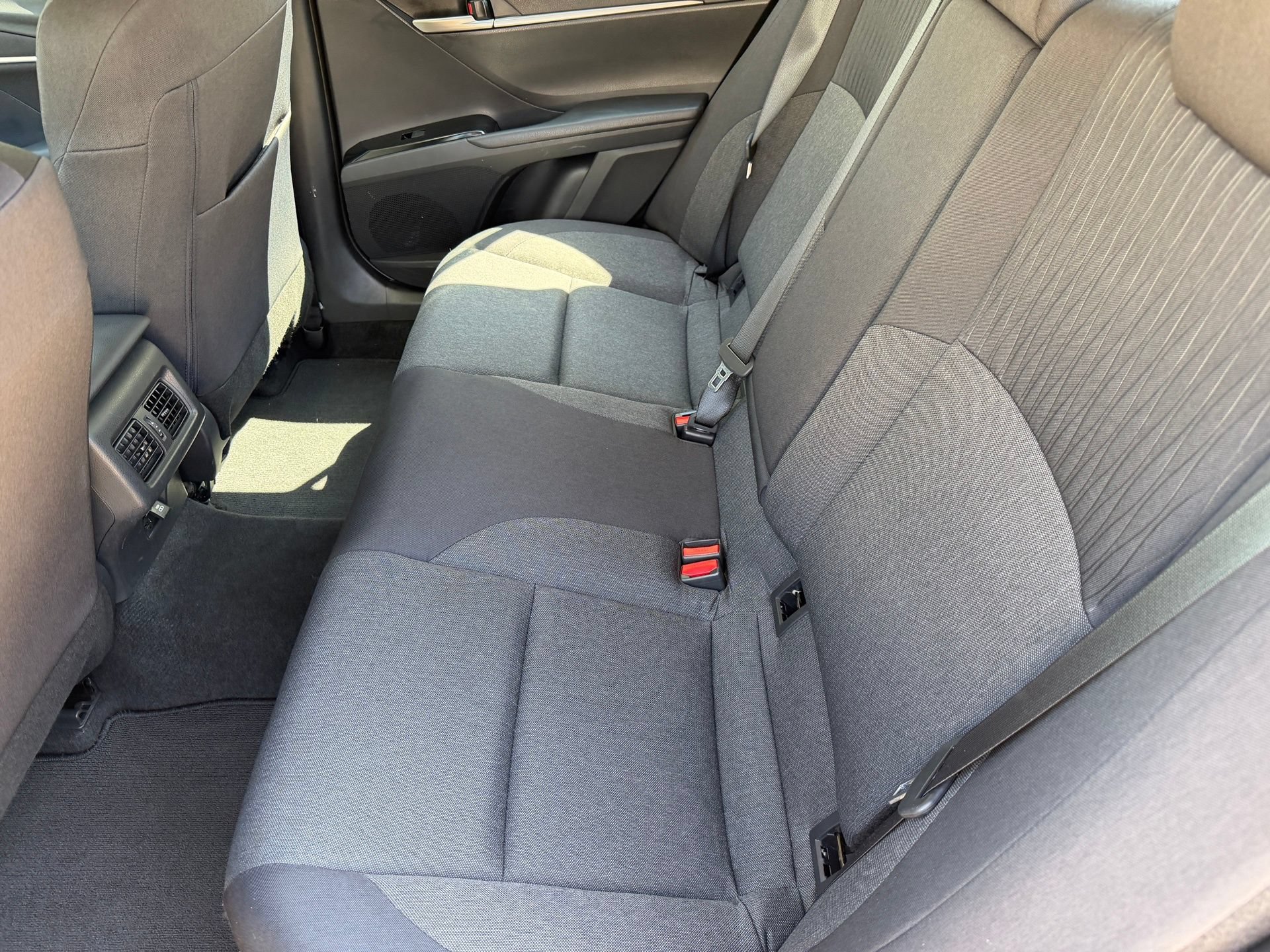 Used 2026 Toyota Camry LE FWD image 23