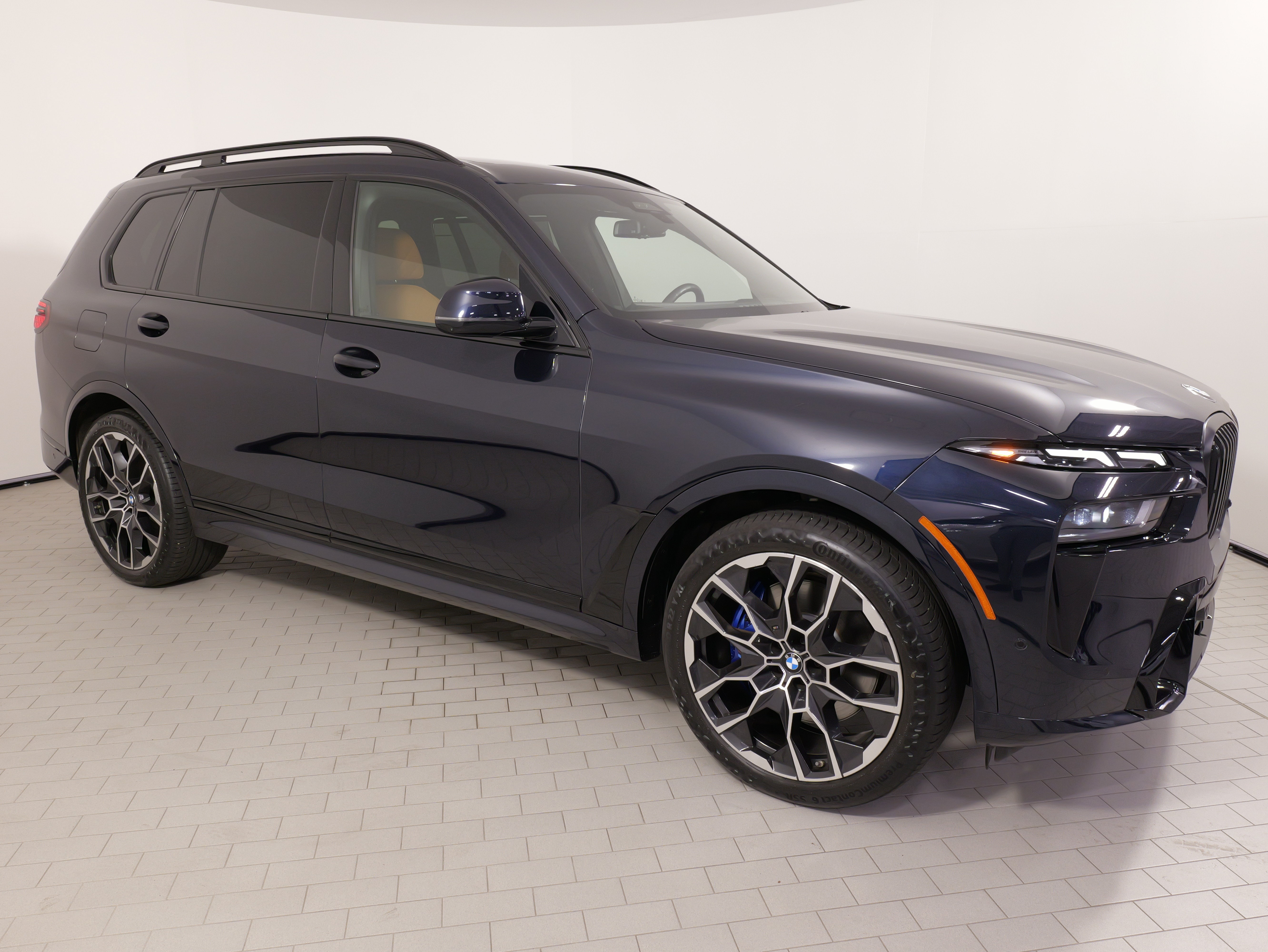Used 2026 BMW X7 xDrive40i w/ Executive Package AWD/4WD image 8