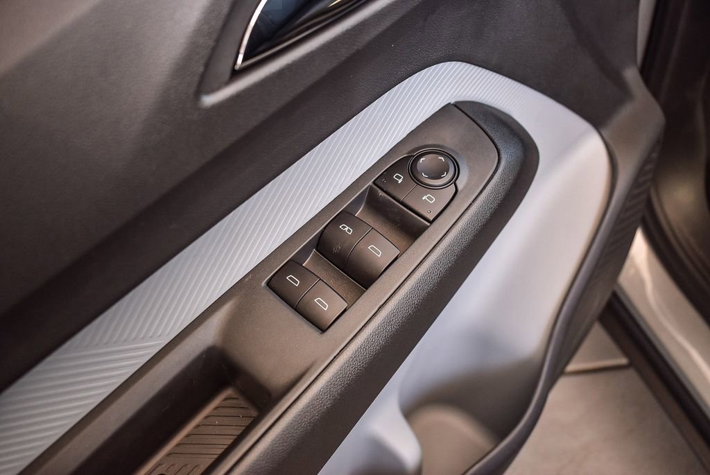 New 2027 Chevrolet Bolt RS image 21