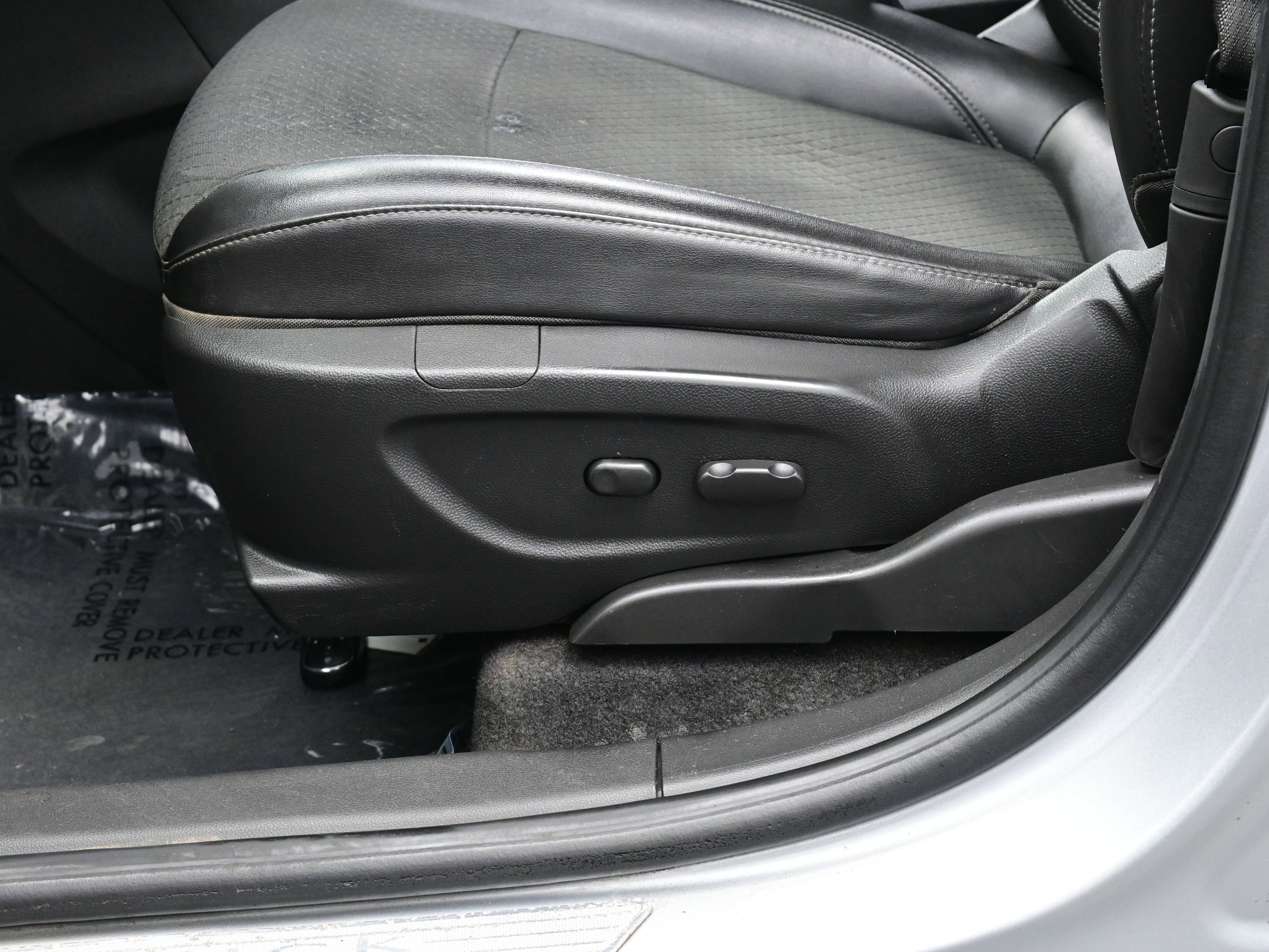 Used 2019 Buick Encore Preferred FWD image 12