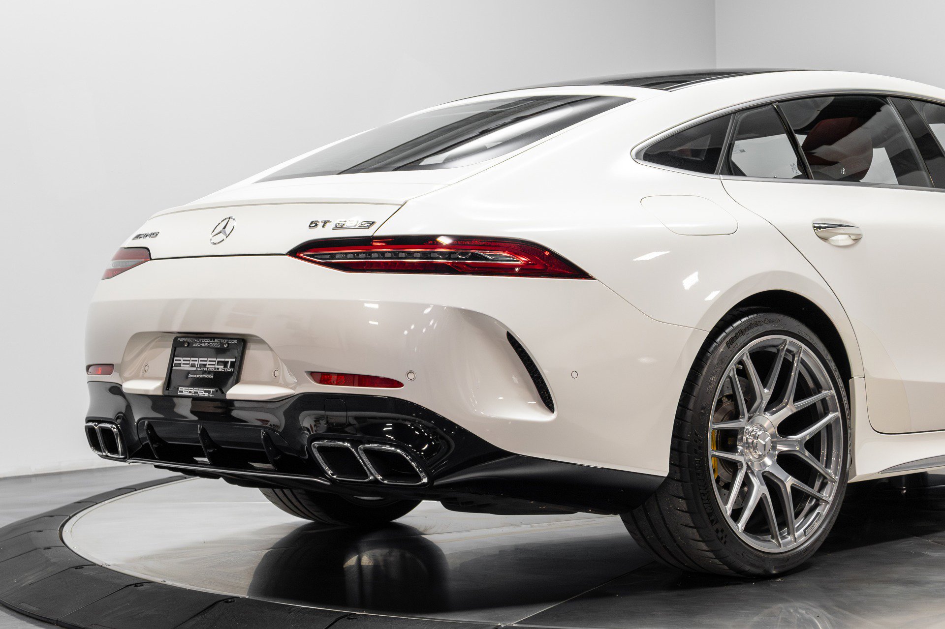 Used 2021 Mercedes-Benz AMG GT 63 S image 18