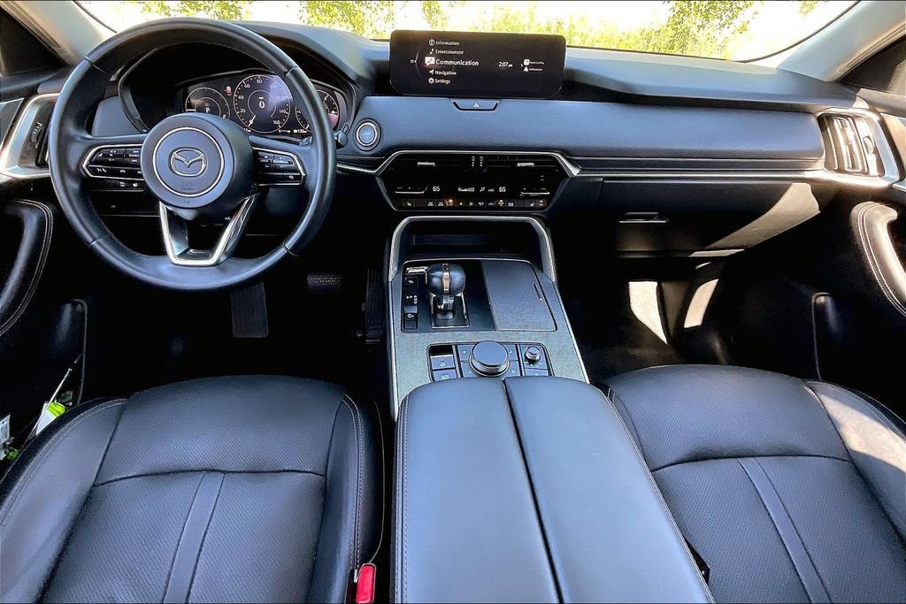 Used 2024 MAZDA CX-90 Plug-In Hybrid w/ Preferred AWD/4WD image 15
