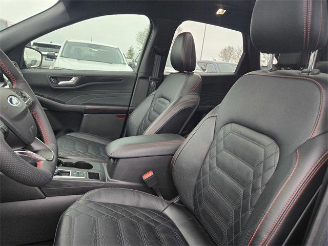 Used 2023 Ford Escape ST-Line Elite w/ Premium Technology Package image 28