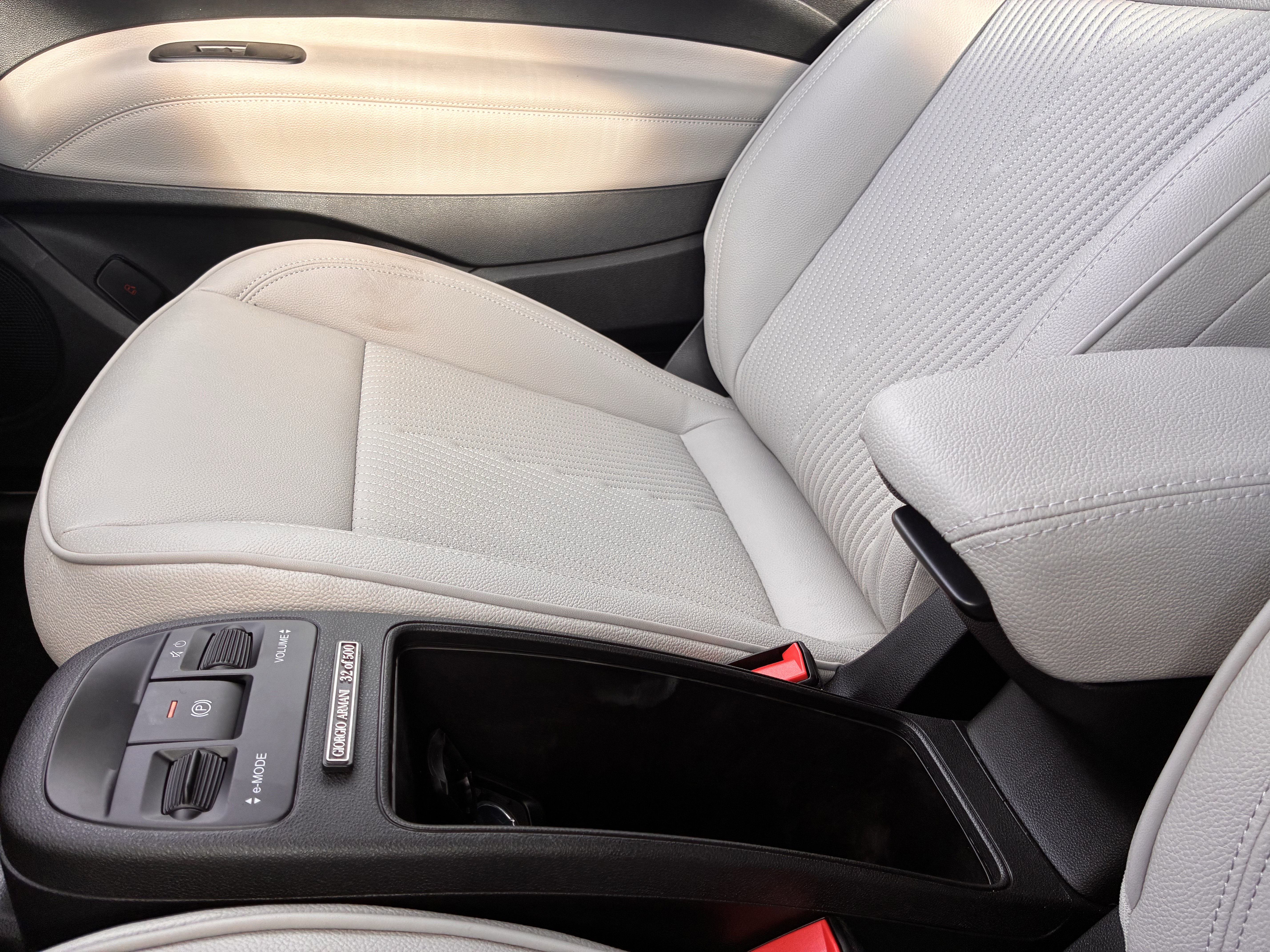 New 2025 FIAT 500 e image 21