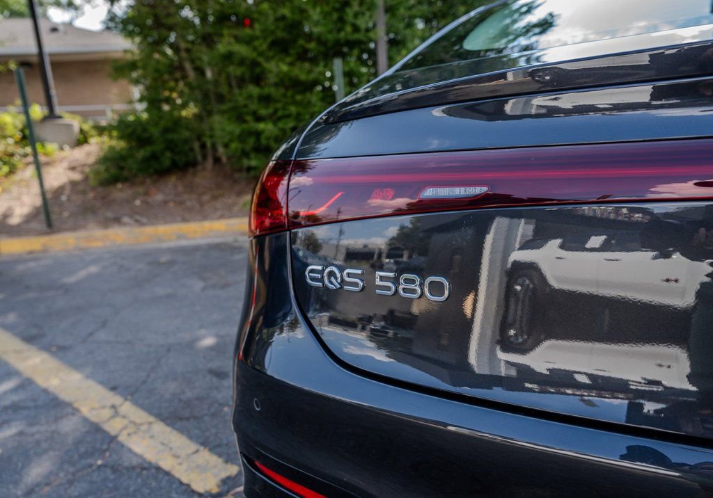 Used 2023 Mercedes-Benz EQS 580 4MATIC Sedan image 26