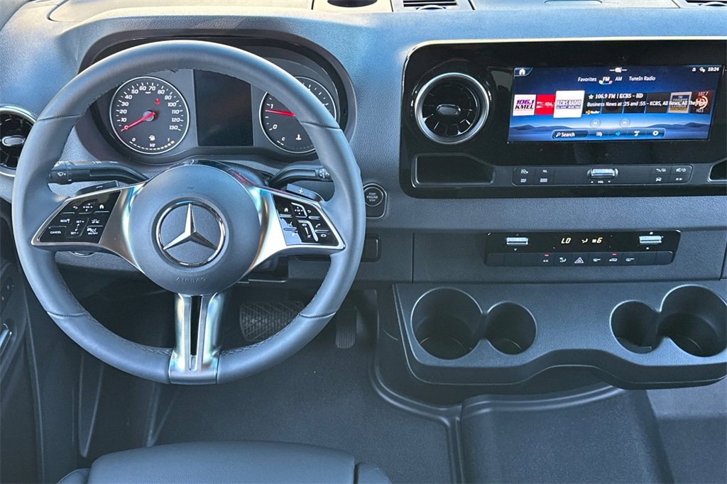 Used 2026 Mercedes-Benz Sprinter 2500 image 15