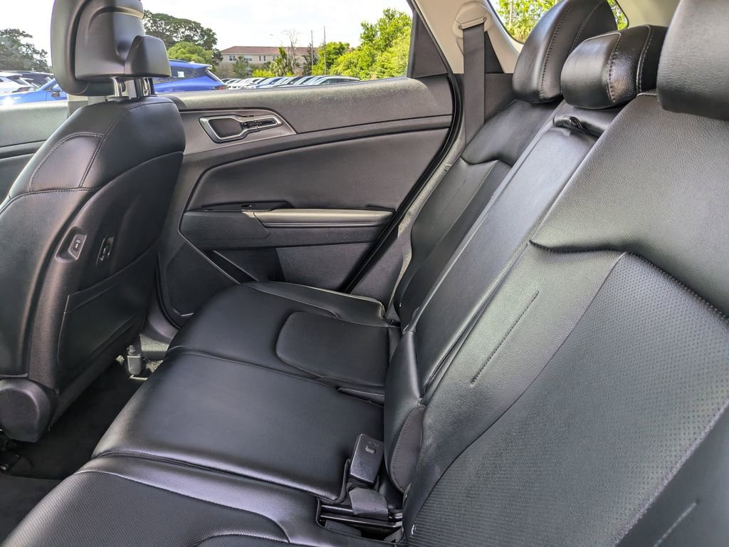 Certified 2023 Kia Sportage SX FWD image 19