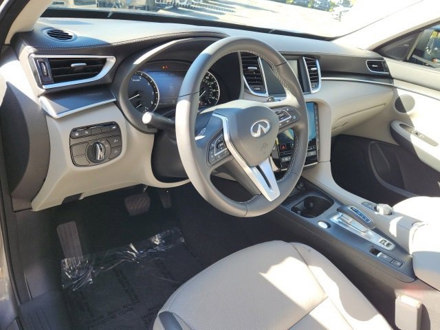 Used 2025 INFINITI QX50 Luxe image 24