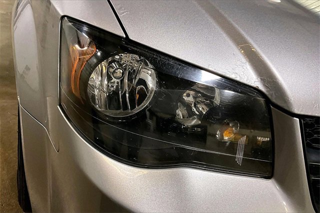 Used 2018 Dodge Grand Caravan SXT w/ Blacktop Package image 4