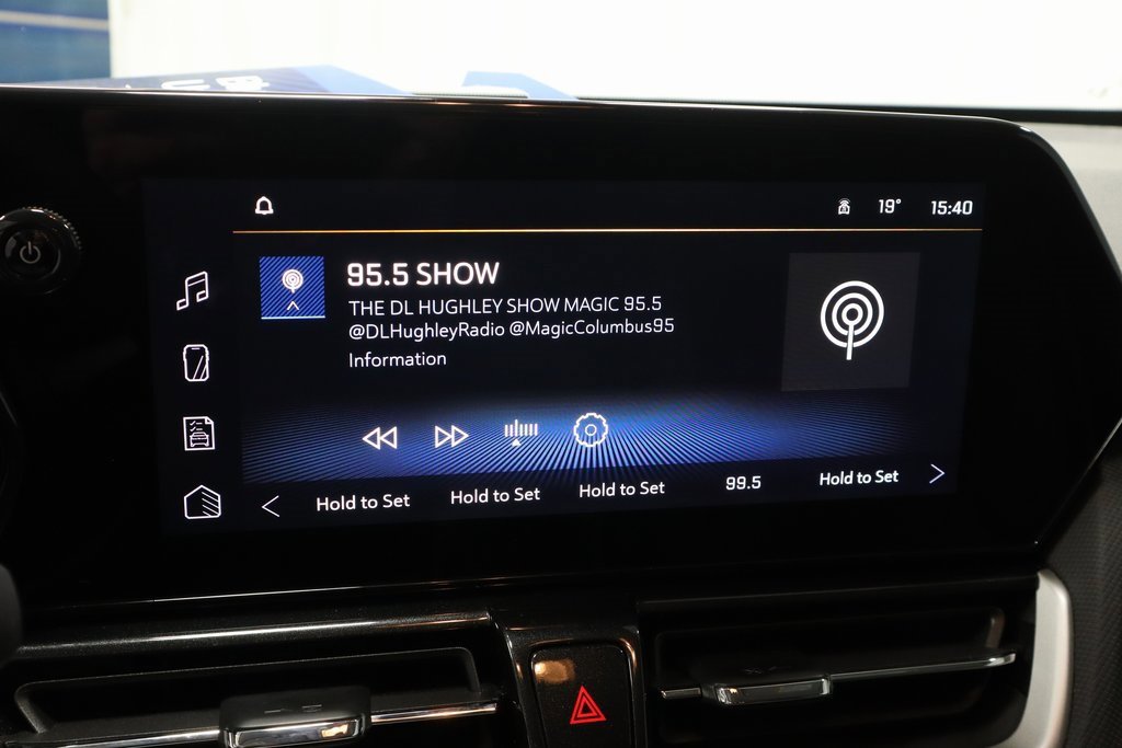 Used 2025 Chevrolet TrailBlazer LT w/ Driver Confidence Package image 3