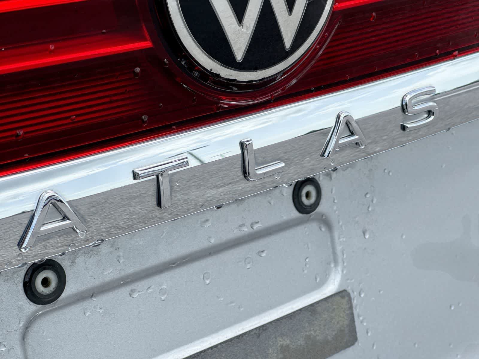 Used 2024 Volkswagen Atlas SE FWD image 19
