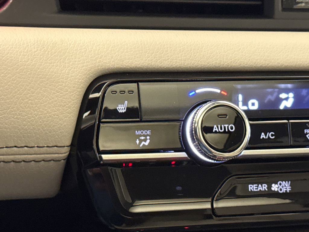 New 2026 Honda Pilot Touring image 27