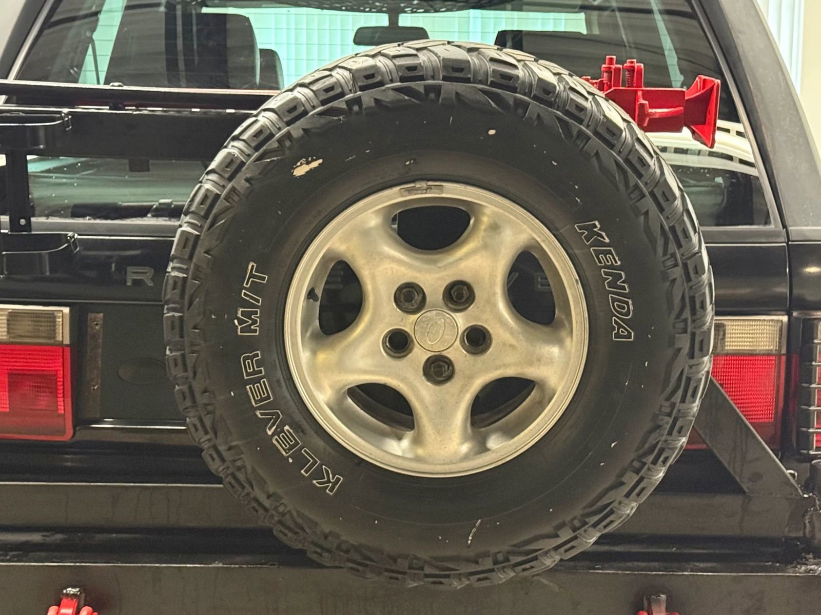 Used 2001 Land Rover Range Rover HSE image 11