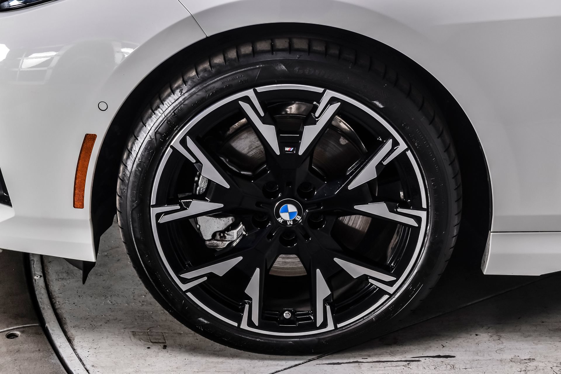 Used 2025 BMW 228i xDrive w/ Premium Package AWD/4WD image 11