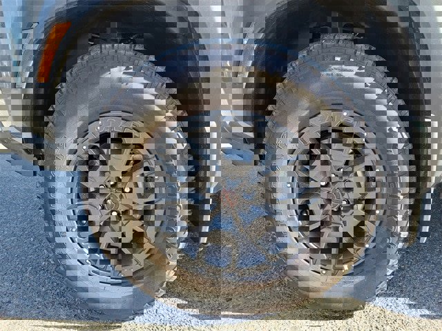 Used 2023 Nissan Frontier PRO-4X w/ Pro-4X Premium Package image 33