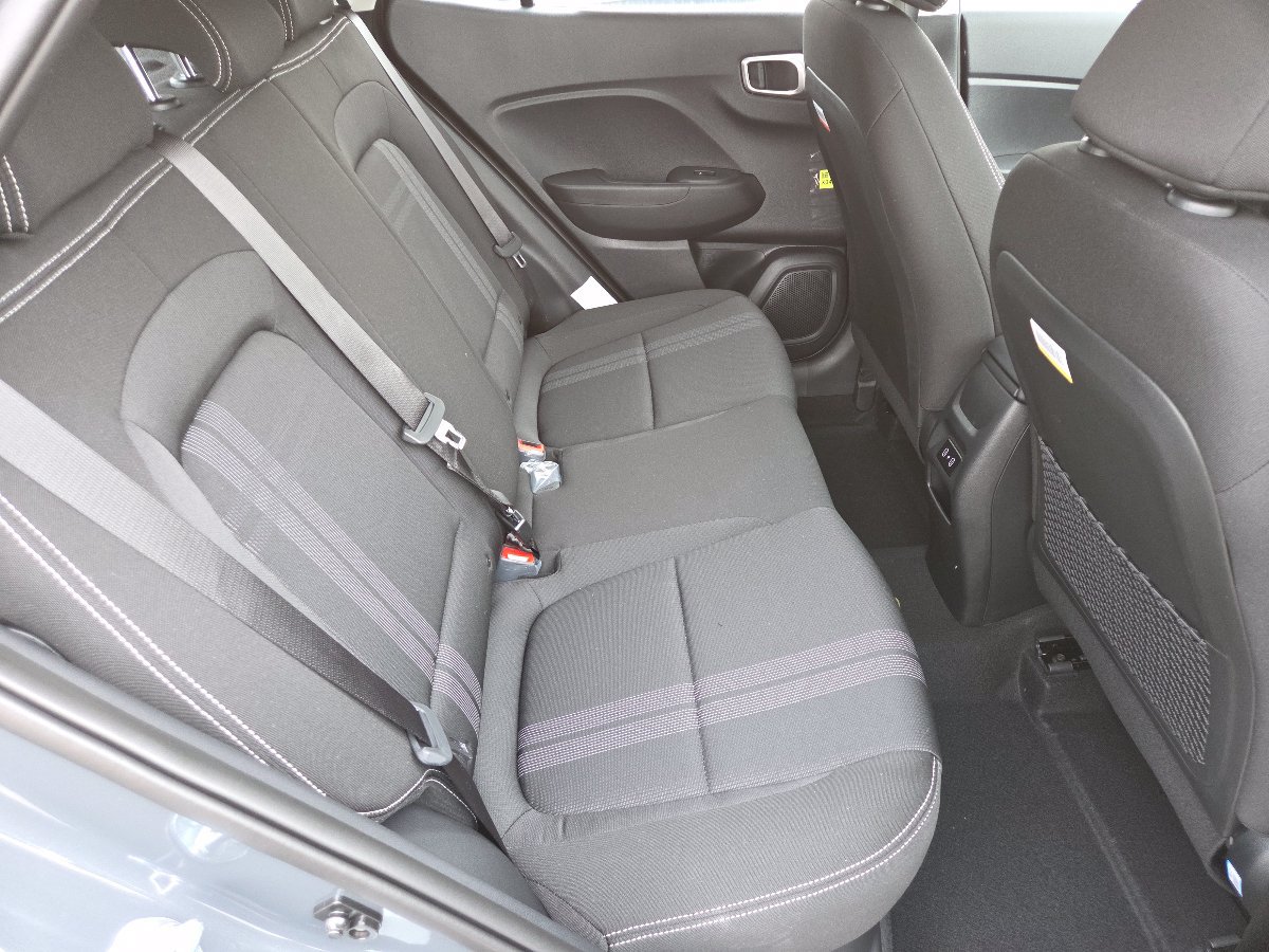 New 2026 Hyundai Venue SEL FWD image 24