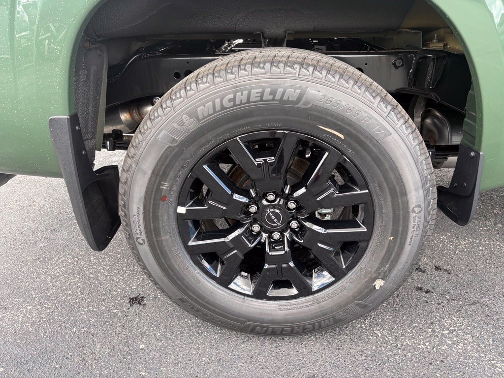 New 2027 Nissan Frontier SV w/ Tow Package AWD/4WD image 8