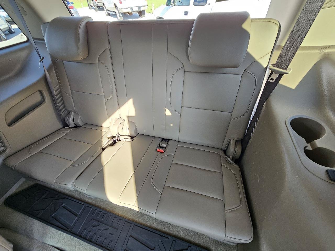 Used 2018 Chevrolet Tahoe LT w/ Luxury Package AWD/4WD image 22