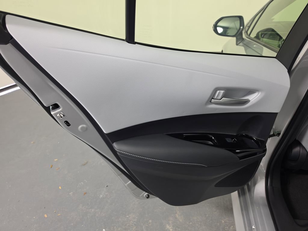 Certified 2026 Toyota Corolla SE FWD image 31