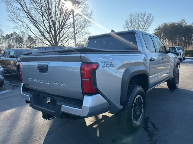 Used 2025 Toyota Tacoma TRD Off-Road image 5