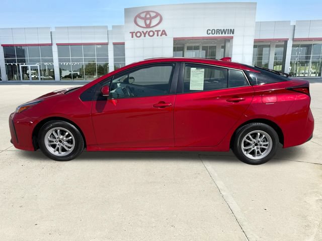 Used 2022 Toyota Prius LE FWD video 2