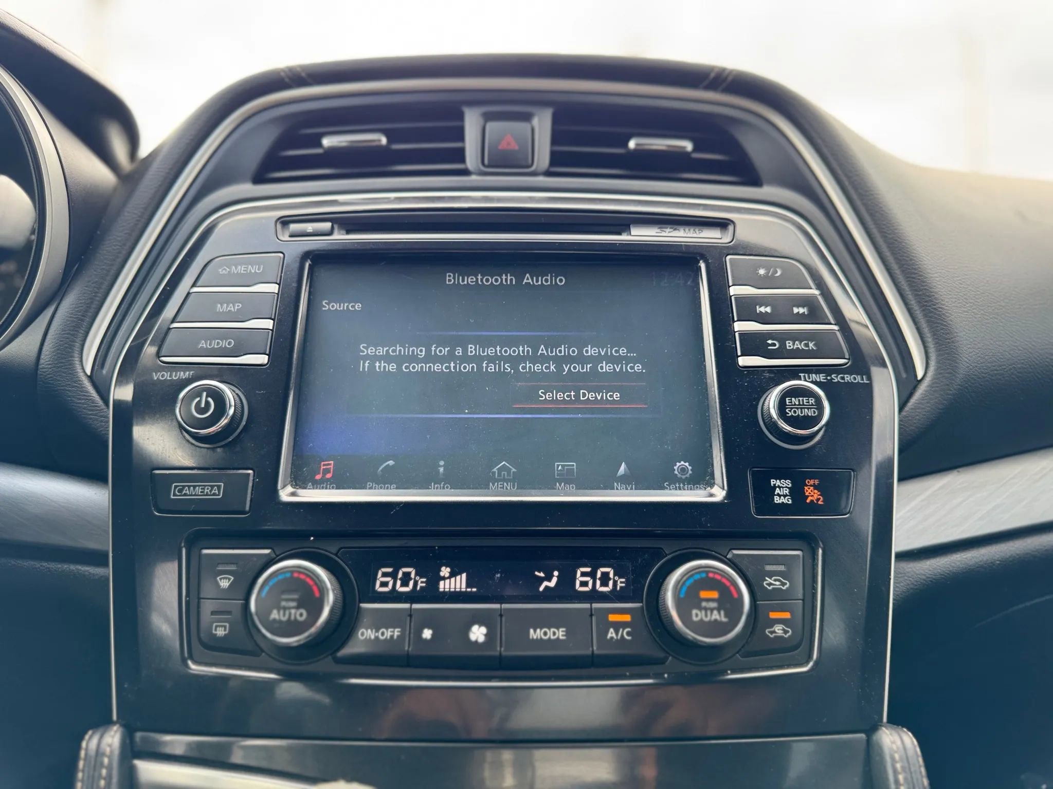 Used 2018 Nissan Maxima 3.5 SV image 31