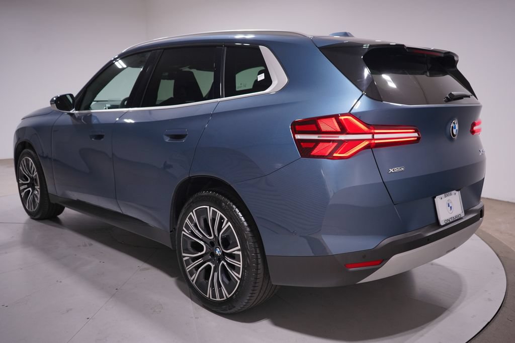 Used 2026 BMW X3 xDrive30i w/ Convenience Package AWD/4WD image 3