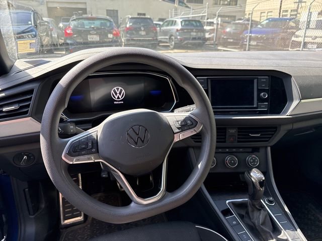 Certified 2023 Volkswagen Jetta Sport image 6