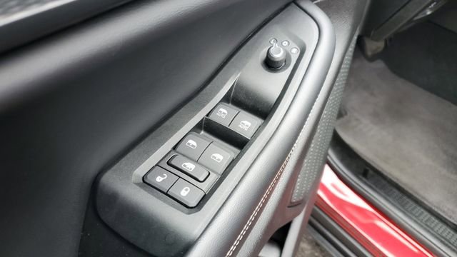 Certified 2024 Jeep Grand Cherokee L Altitude image 5