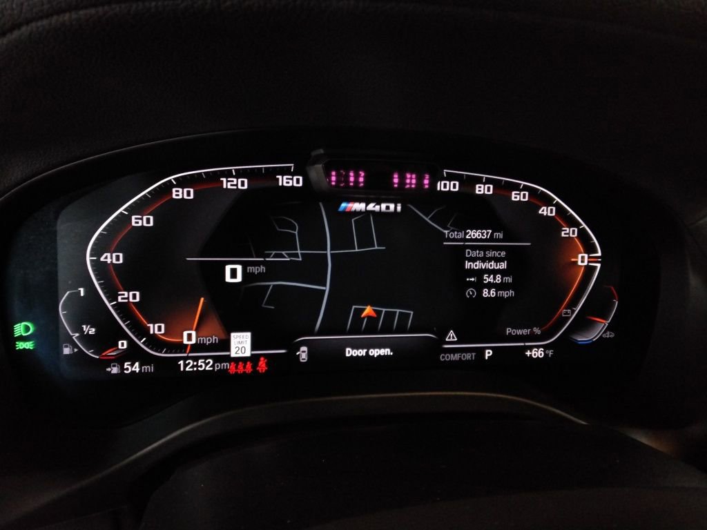 Used 2023 BMW X4 M40i image 16